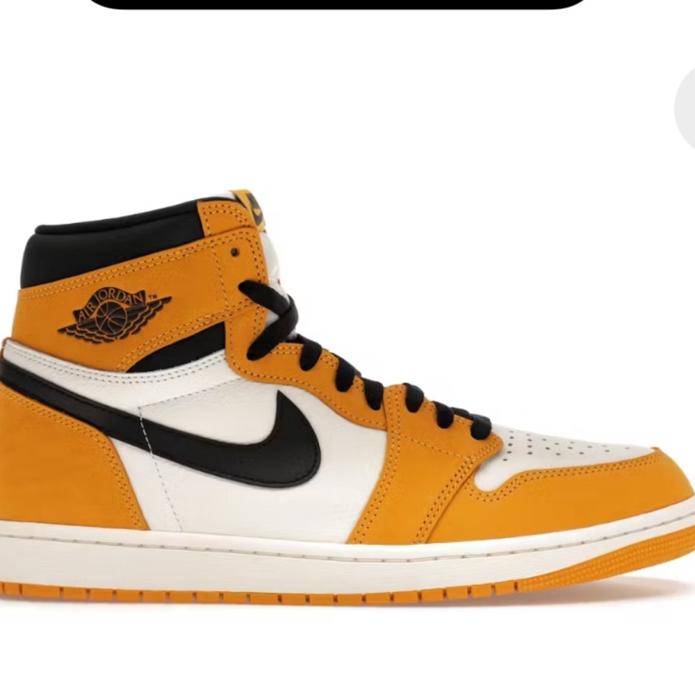 Nike Air Jordan 1 Retro High OG Sneakers